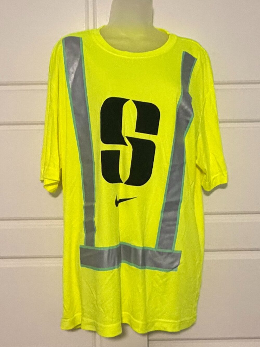 Nike Sabrina Ionescu Construction Neon Top